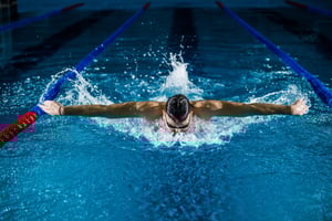 De Singapour à votre stratégie d'entreprise : les leçons des championnats du monde de natation pour la performance RH