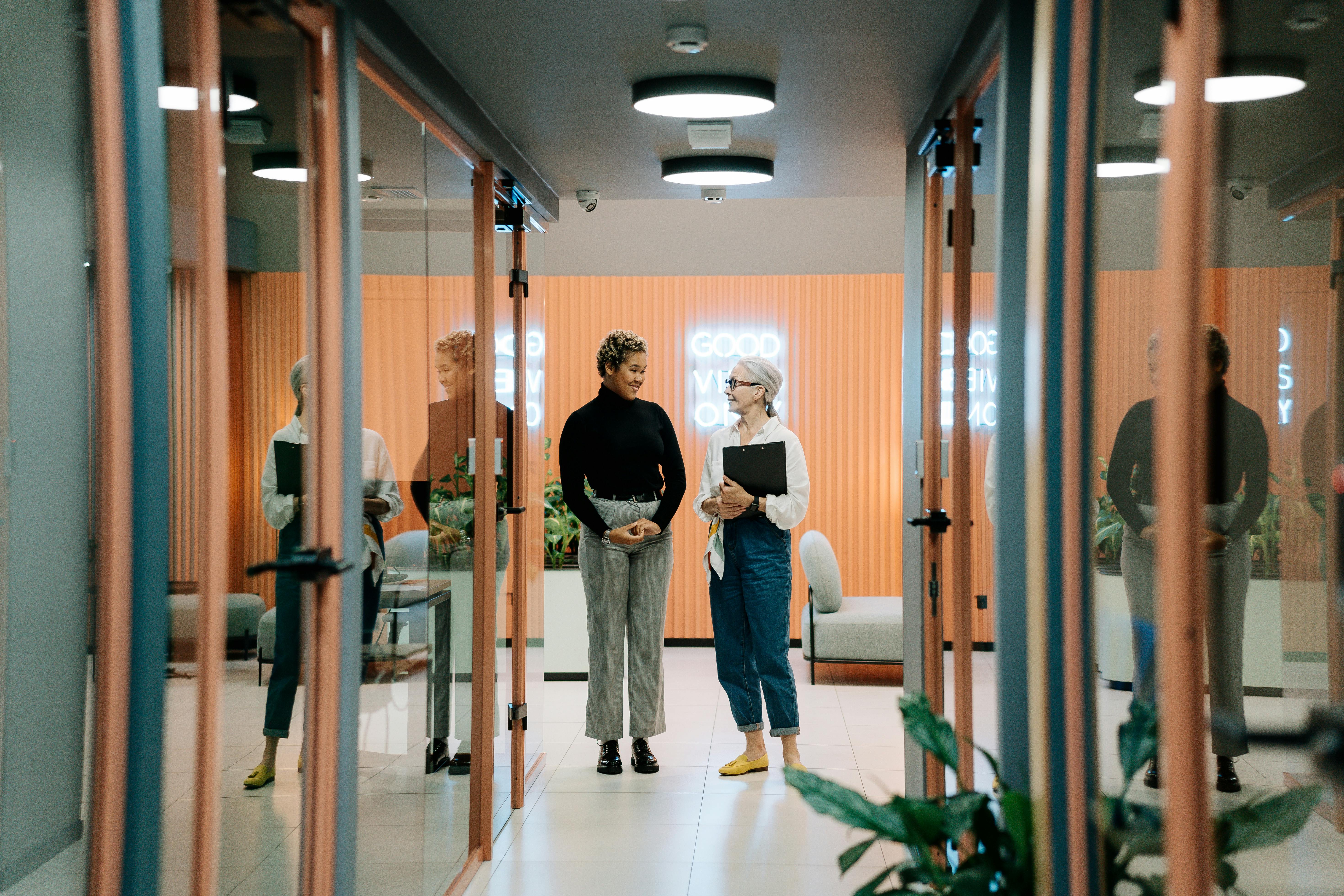 Une érosion inédite de la confiance : alerte RH majeure pour le baromètre Edelman 2025